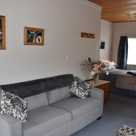 Olivista Bed & Breakfast Masterton Luaran gambar